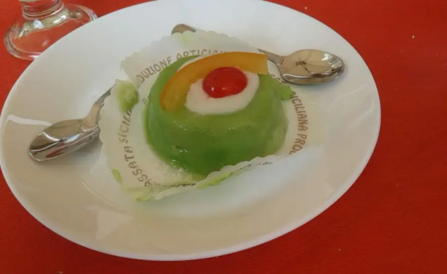Cassata lodowa - Prawdziwy smak Sycylii? Sprawdź!