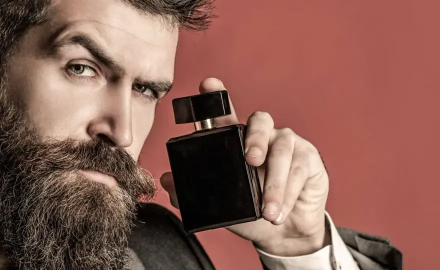 Jak otworzyć perfumy bez problemów – sprawdzone sposoby na trudności