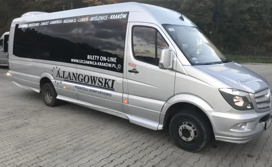 Langowski: Busy Małopolska i rejsy Kołobrzeg? Wszystko jasne!