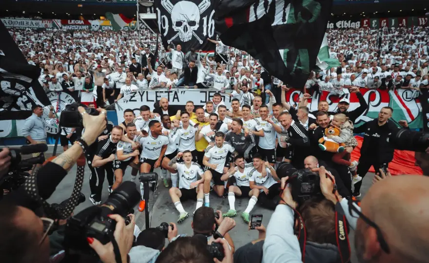 Ile Pucharów Polski ma Legia? Zaskakujące osiągnięcia klubu!
