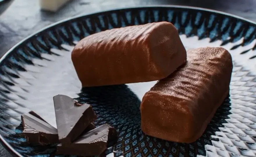 Domowe batony proteinowe bez pieczenia - przepis idealny!