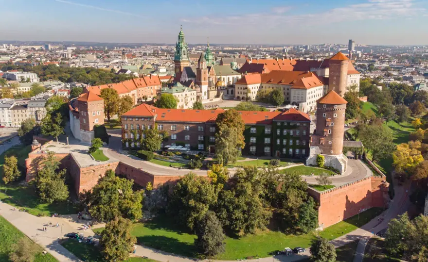 Intymne miejsca w Krakowie - gdzie szukać ciszy i widoków
