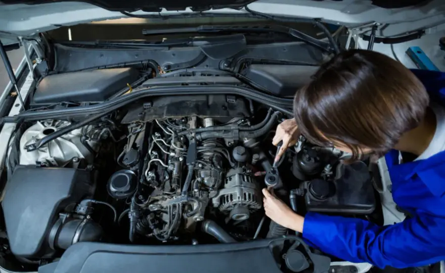 Dlaczego auto nie ma mocy? Objawy, diagnoza, naprawa