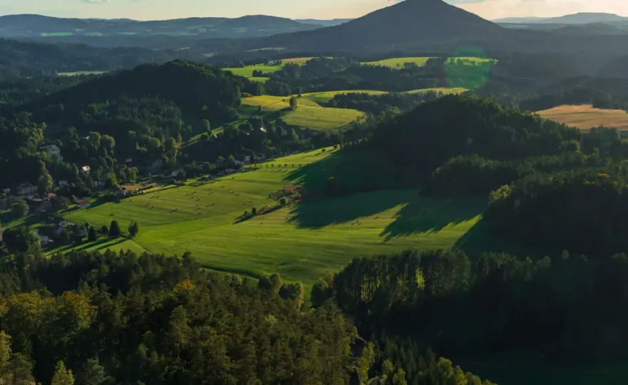 Czeskie góry blisko granicy - Wybierz idealne pasmo!