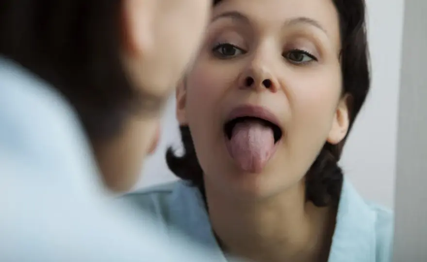 A cosa serve la saliva e cosa indica la bocca secca?