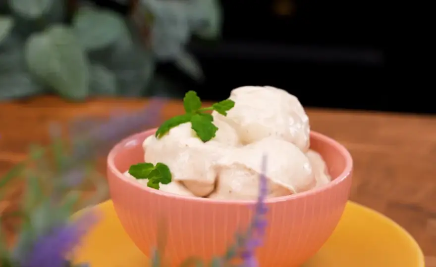 Nyttig glass med banan och kvarg - enkla recept och smarta tips