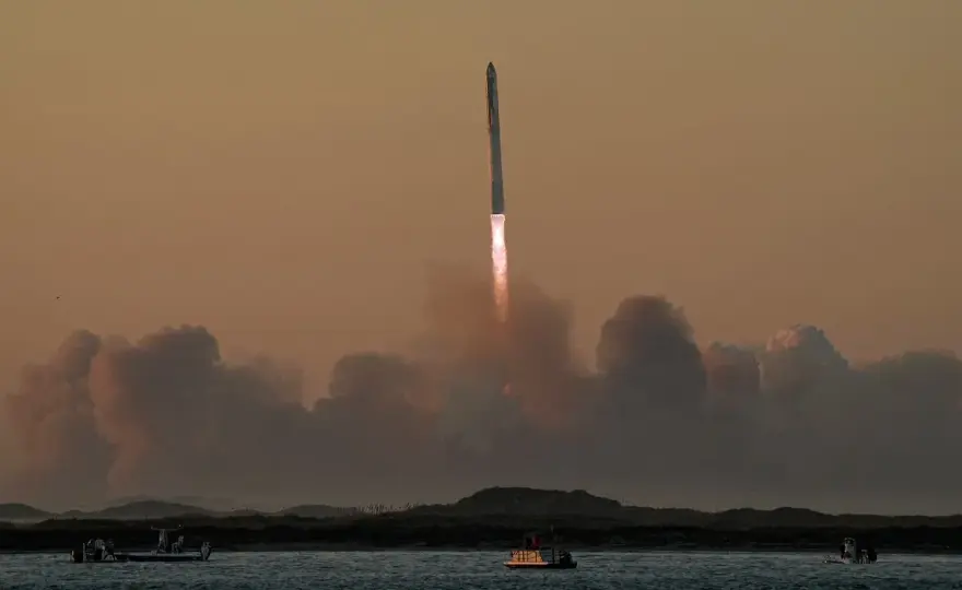 Starship - Co naprawdę dzieje się podczas startów?