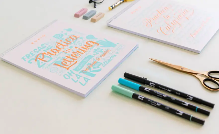 Lettering con rotuladores - guía para crear títulos limpios