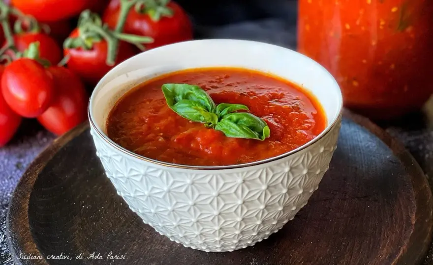 Salsa di pomodoro fatta bene - ricetta, scelta e conservazione