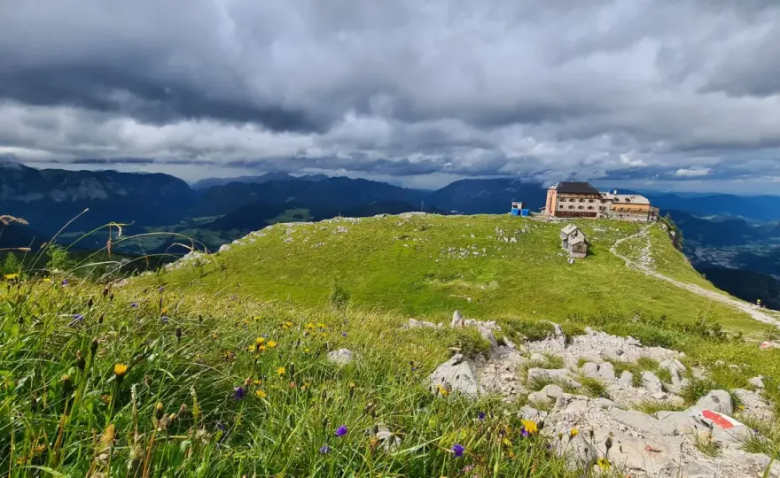 Watzmannhaus aufsteigen - Zustiege, Ausrüstung und Hocheck