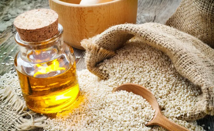 Olio di Sesamo - Proprietà e Usi che Contano Davvero