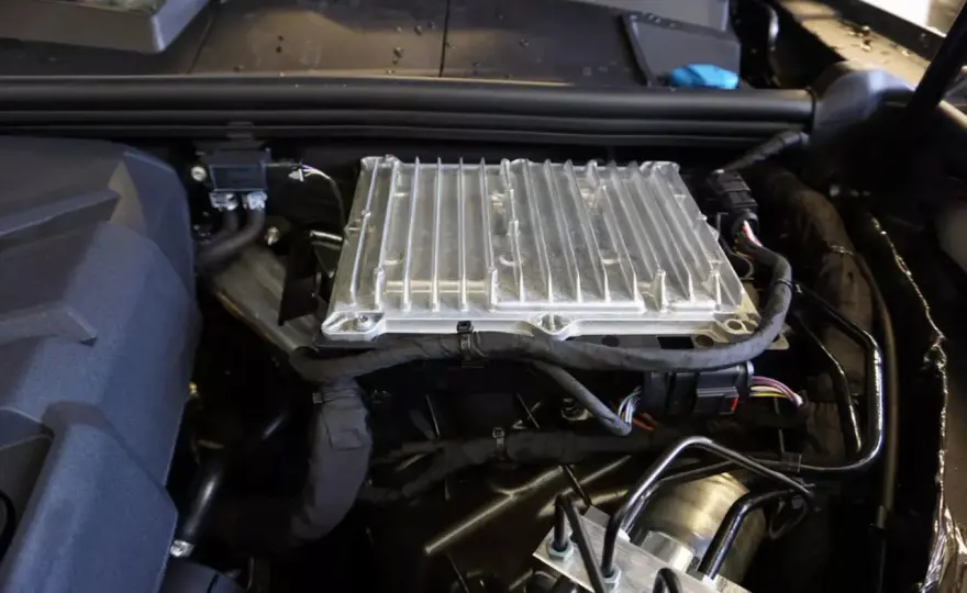 Jak zamontować chip tuning box - uniknij najczęstszych błędów