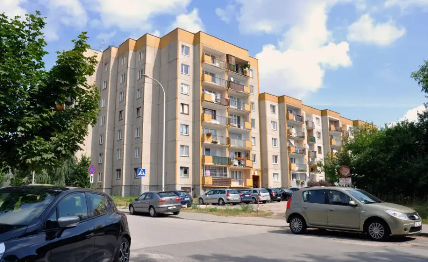 Ile trwa kadencja rady nadzorczej spółdzielni mieszkaniowej? Zasady i ograniczenia