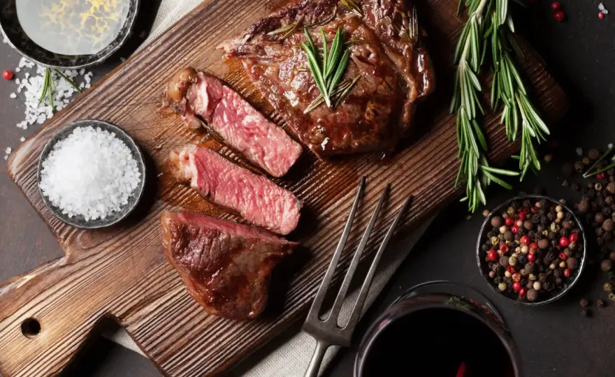 Fumer de la viande - Le guide ultime pour des saveurs parfaites