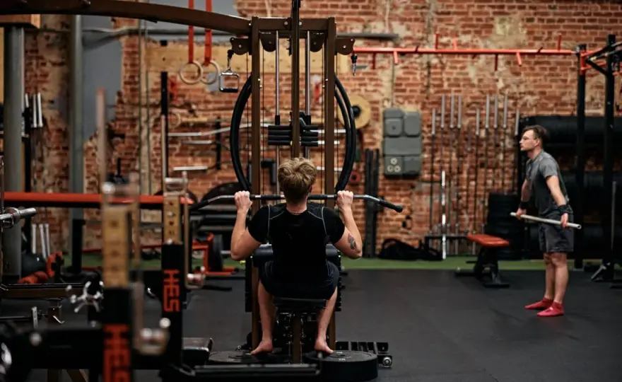 Gdzie trenować CrossFit w Łodzi? Boxy, ceny, co na start?