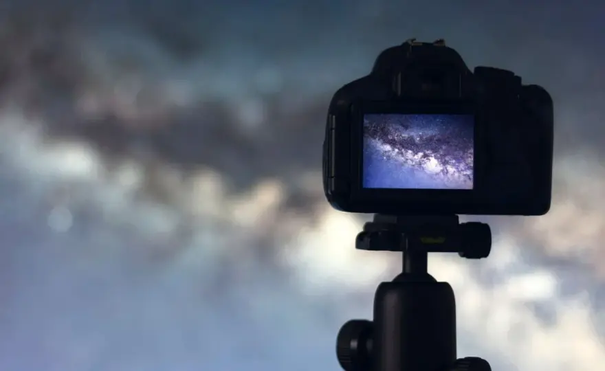 Astrofotografia - sprzęt, ustawienia i błędy. Zobacz, jak zacząć!