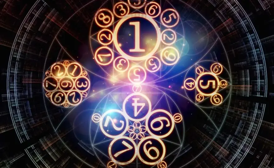 Co oznacza 4 w numerologii? Odkryj jego znaczenie i cechy