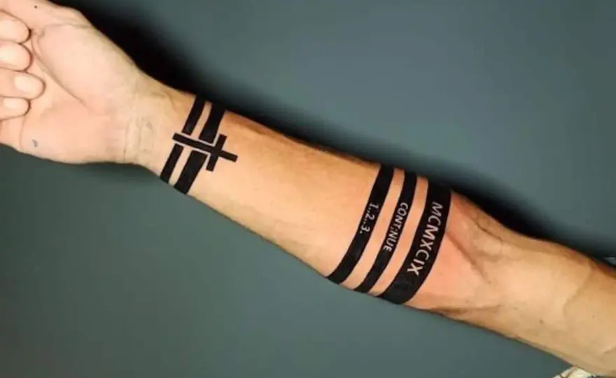 Armband tatuaż: Jakie znaczenie kryje się w Twojej opasce?
