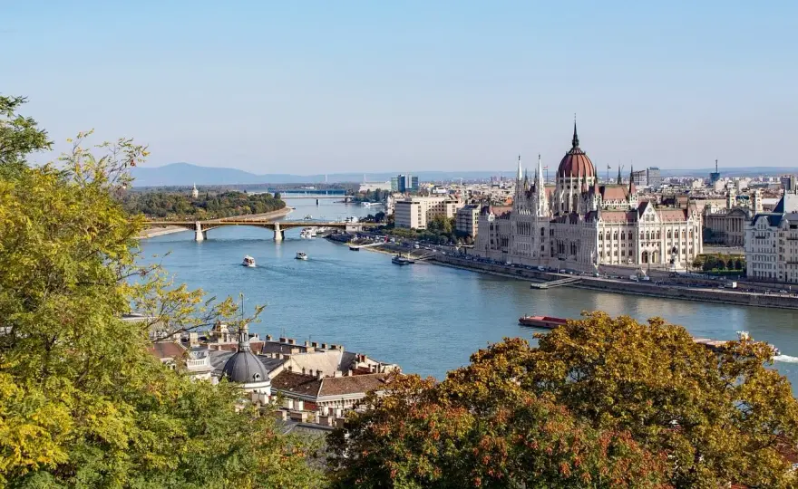 Ile kosztuje piwo na Węgrzech? Ceny, które zaskoczą turystów