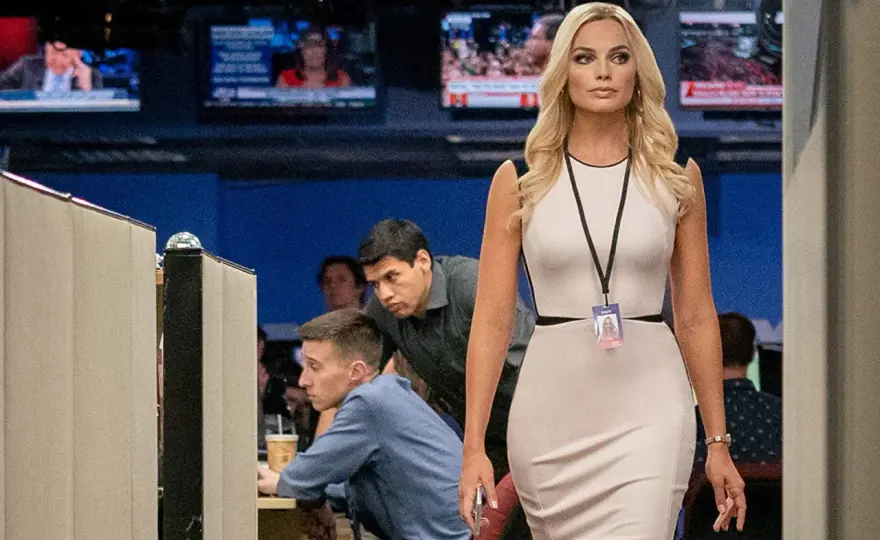 Gorący temat - kontrowersyjne opinie widzów zaskakują krytyków filmowych
