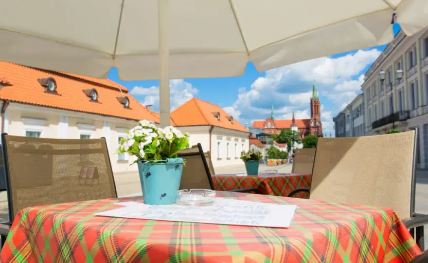 Gdzie zjeść w Białymstoku? Odkryj najlepsze restauracje i smaki