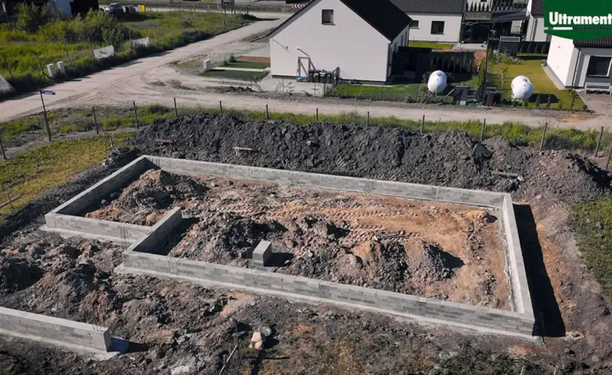 Izolacja fundamentów krok po kroku: Poradnik i koszty