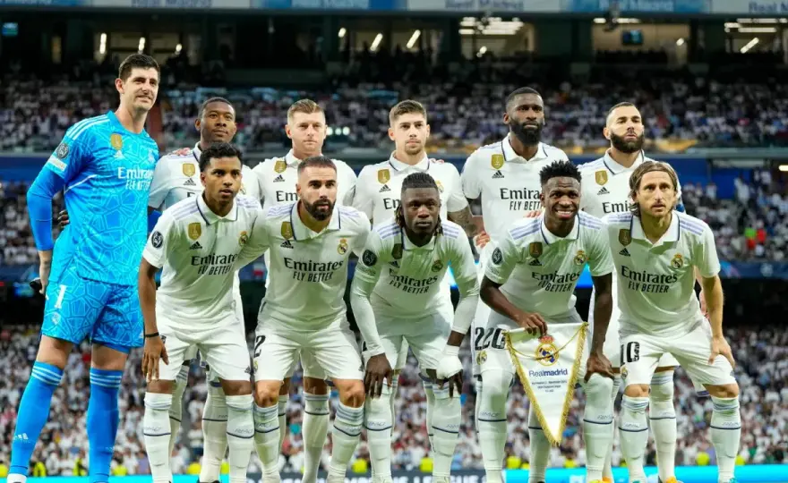 Galacticos Realu Madryt - Lekcja dla współczesnego futbolu