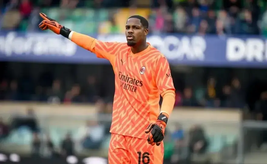 Piłkarze Mediolanu - Inter vs Milan: Kto naprawdę rządzi?
