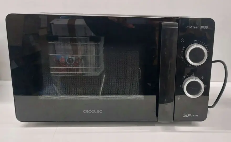Cecotec - co warto wiedzieć przed zakupem mikrofalówki?