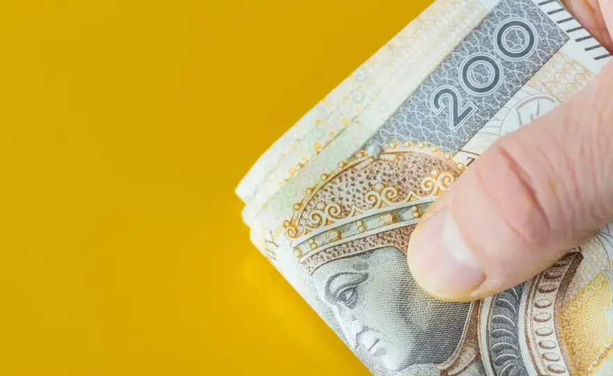 Zarobki na zasiłku dla bezrobotnych: aktualne stawki i wysokość netto