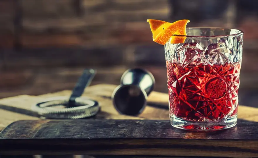 Negroni - så blandar du klassikern hemma