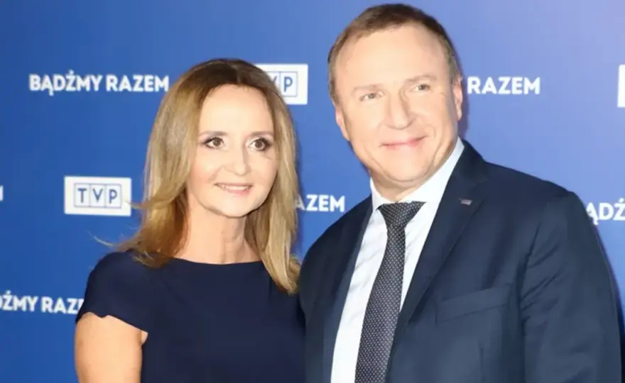 Joanna Kurska: poznaj kontrowersyjną żonę Jacka Kurskiego i jej karierę