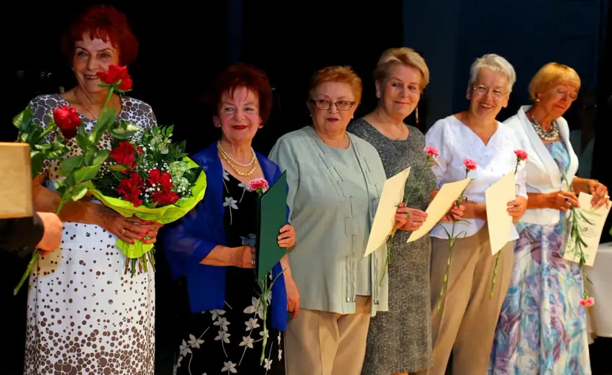 Uniwersytet trzeciego wieku Mrągowo - aktywności dla seniorów i społeczność