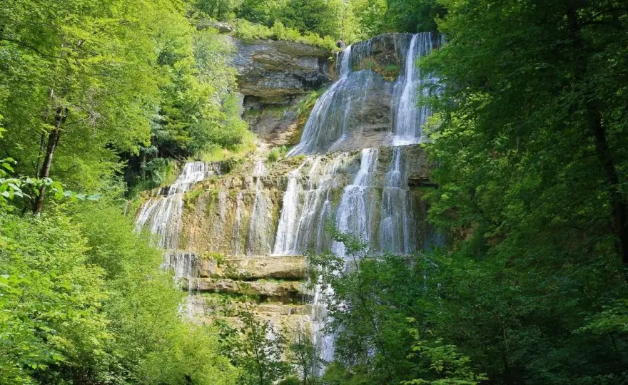 Randonnée Cascades du Hérisson - Le guide complet pour en profiter