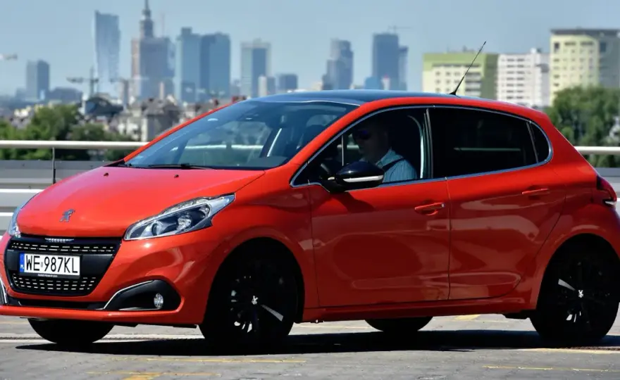 Peugeot 208 pojemność baku – różnice między modelami i generacjami