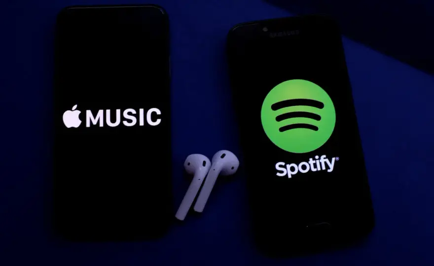 Jaki serwis muzyczny wybrać? Porównanie Spotify, Apple Music i innych