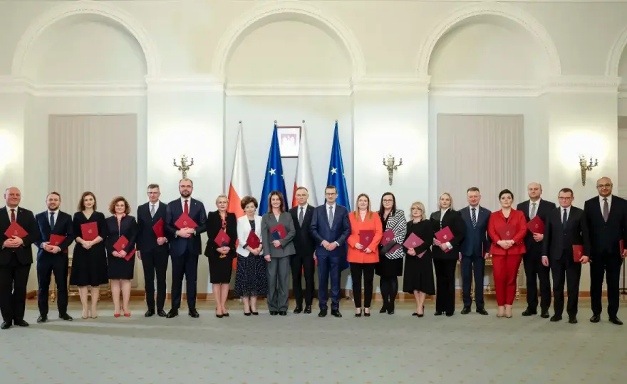 Kim jest premier Polski? Aktualny skład rządu i zadania