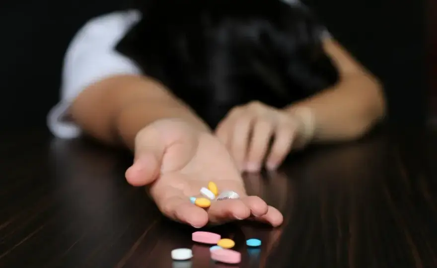 Alprazolam - Pomoc czy pułapka? Zrozum lek na lęk