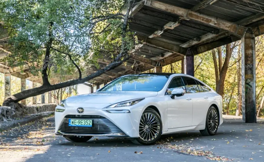 Toyota Mirai w Polsce - Czy wodór ma przyszłość?