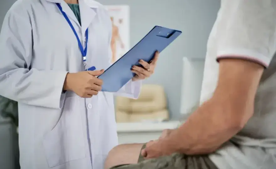 Jak badać prostatę: kluczowe informacje o badaniach i ich znaczeniu