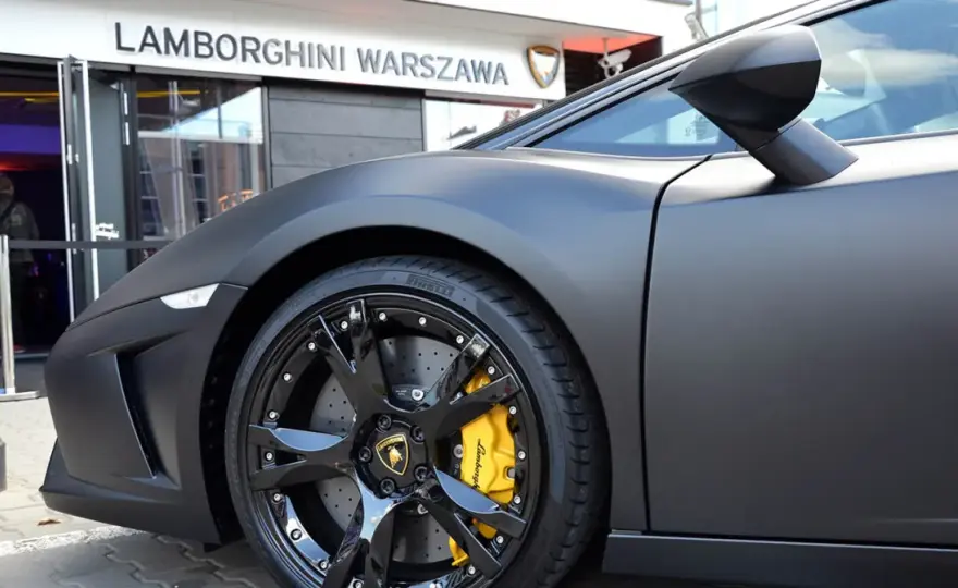 Ile Lamborghini w Polsce? Raport, modele i mapa luksusu