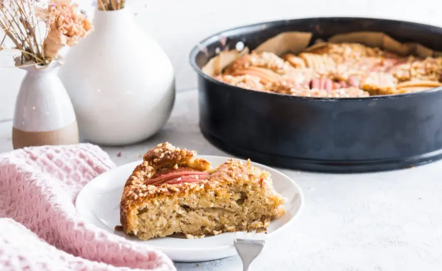 Apfelkuchen mit Haselnüssen – So gelingt er perfekt!