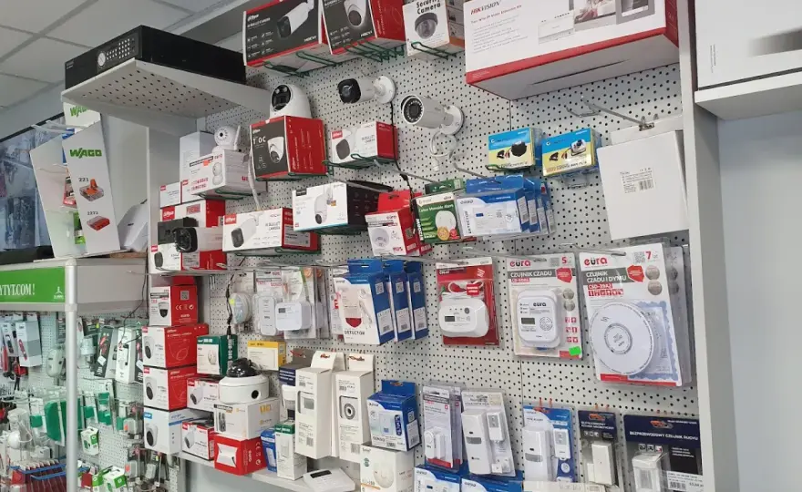 Hurtownia Elektryczna Elpunkt: Oferta, Oddziały i Korzyści