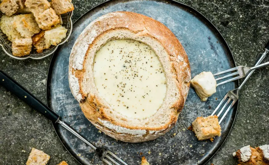 Fondue savoyarde - quelle quantité de pain prévoir ?