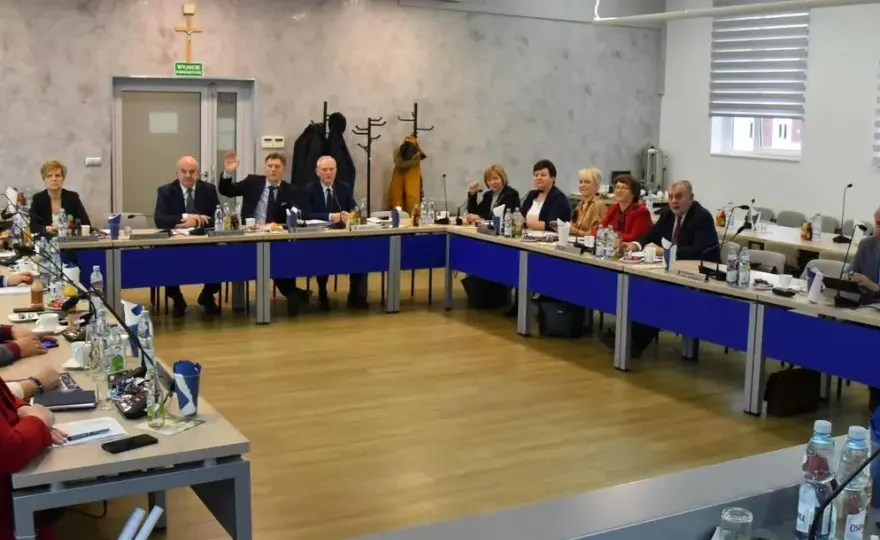 Ile zarabia radny osiedla we Wrocławiu? Zaskakujące kwoty i fakty