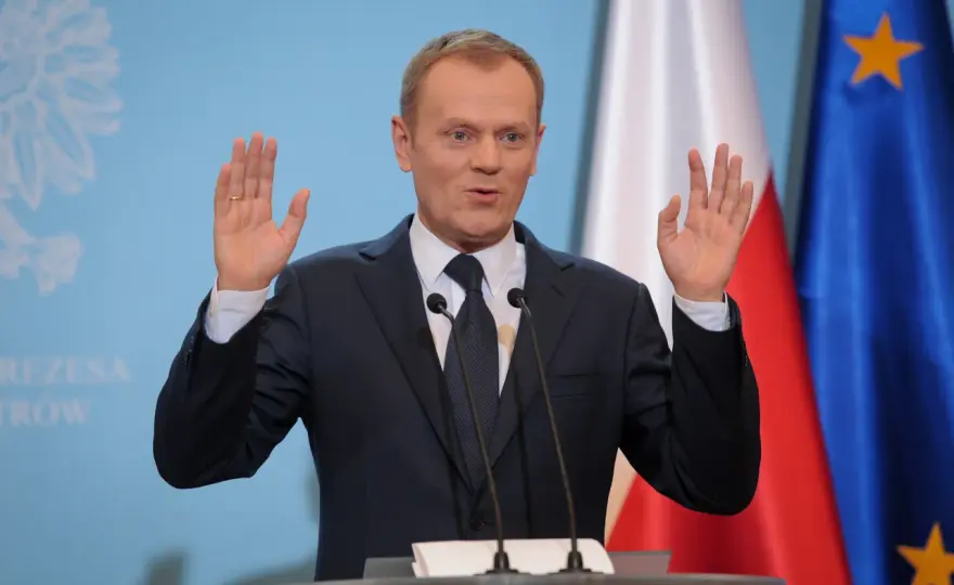 Ile Tusk zarobił w Brukseli? Zaskakujące fakty o jego dochodach