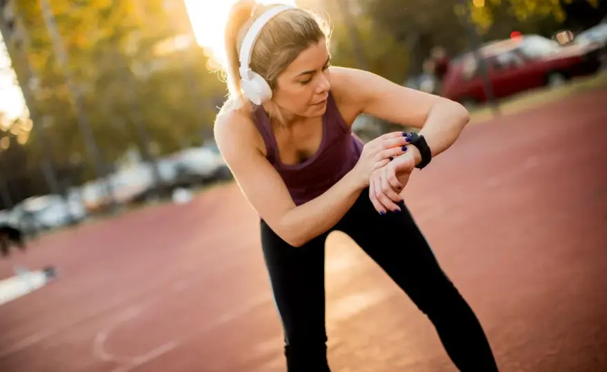 Bieg na 10 km - Ile trwa i jak poprawić swój czas?