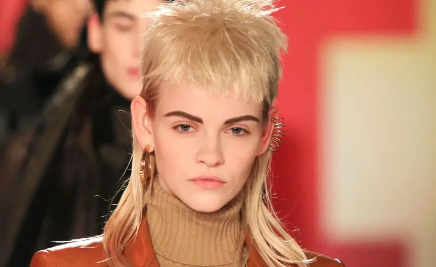 Moderner Mullet - So gelingt der moderne Vokuhila-Schnitt
