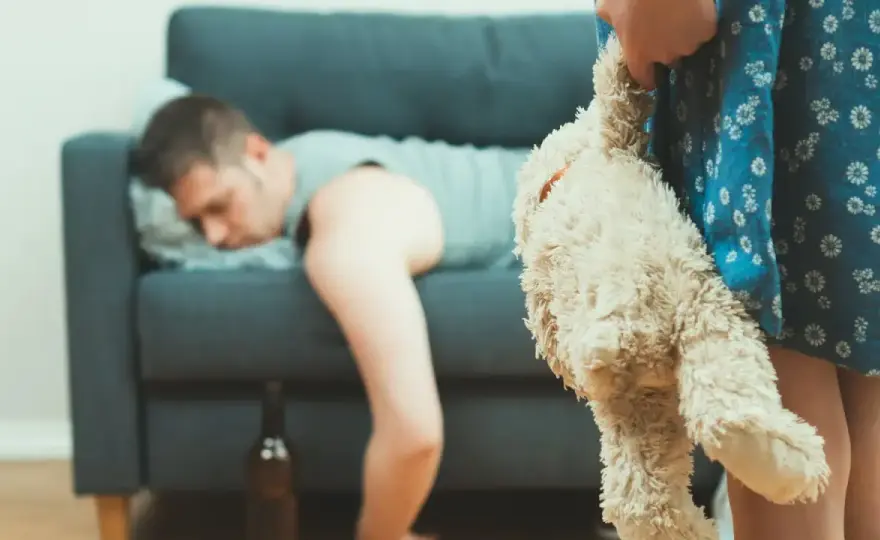 Figli di alcolisti - Segnali, effetti e cosa fare in famiglia