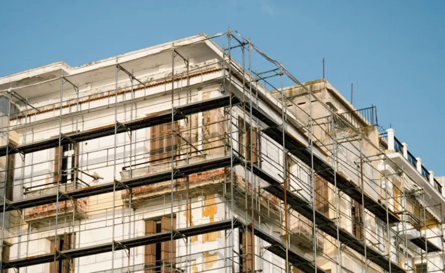 Ravalement de façade sans isolation extérieure - quelles aides ?